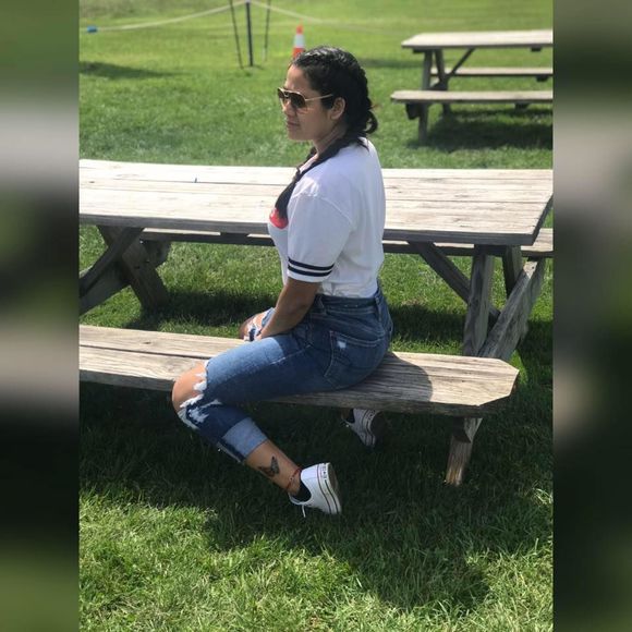 Meet your Posher, Cindy - Picture 1 of 1